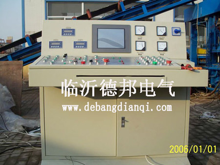 PLC、觸摸屏控制系統(tǒng)214
